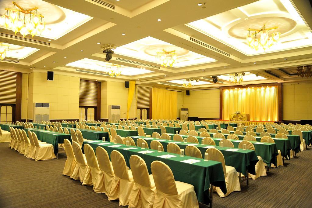 Tinidee Hotel Ρανόνγκ Εξωτερικό φωτογραφία