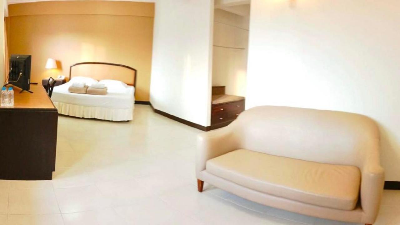Tinidee Hotel Ρανόνγκ Εξωτερικό φωτογραφία